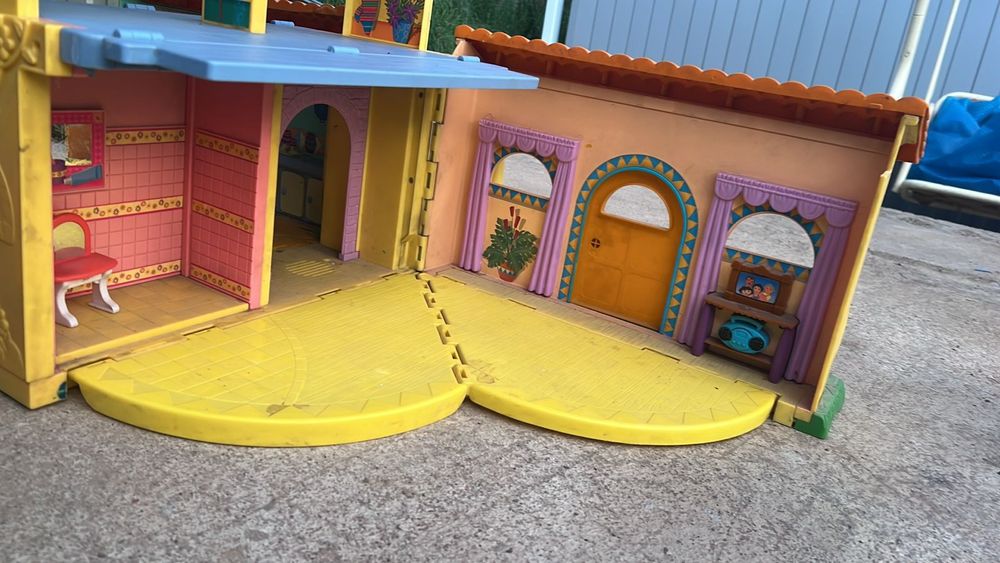 Кукольный домик, даши путишевственицы