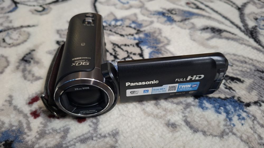 Panasonic HC-V570