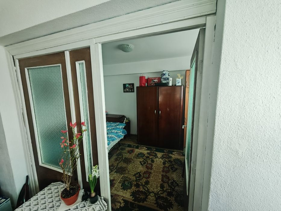 Proprietar vând apartament 3 camere