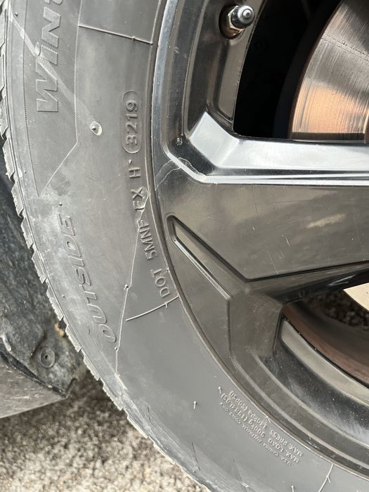 Hankook 225/60/18 - зимни - 4бр