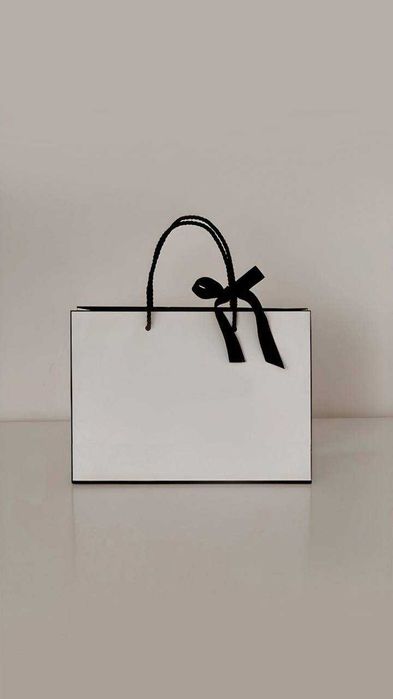 Полиграфия. Пакеты коробки и сумки из картона под вашим брендом