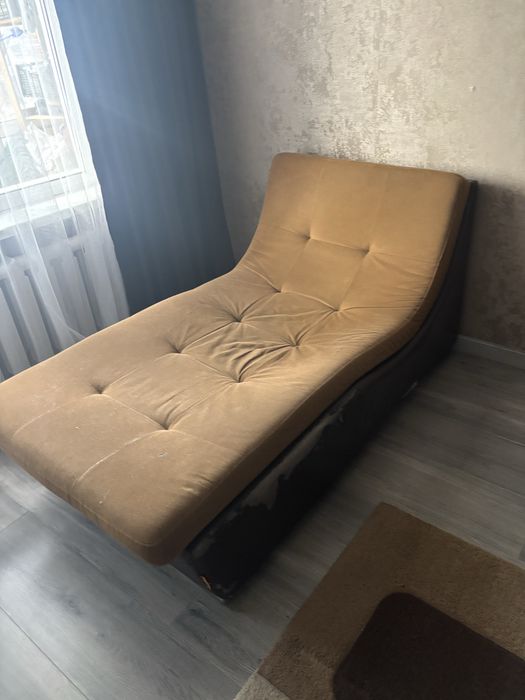 Отдам часть от мягкого уголка