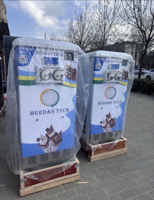 Frezr, muzqaymoq apparat , frezer , marojni chiqaradigan apparat