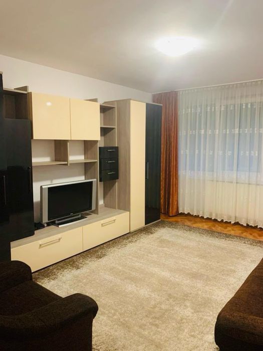 Apartament de inchiriat in cornisa