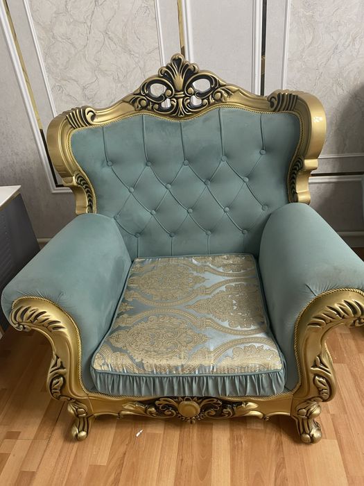 Химчистка мягкой мебели на дому недорого