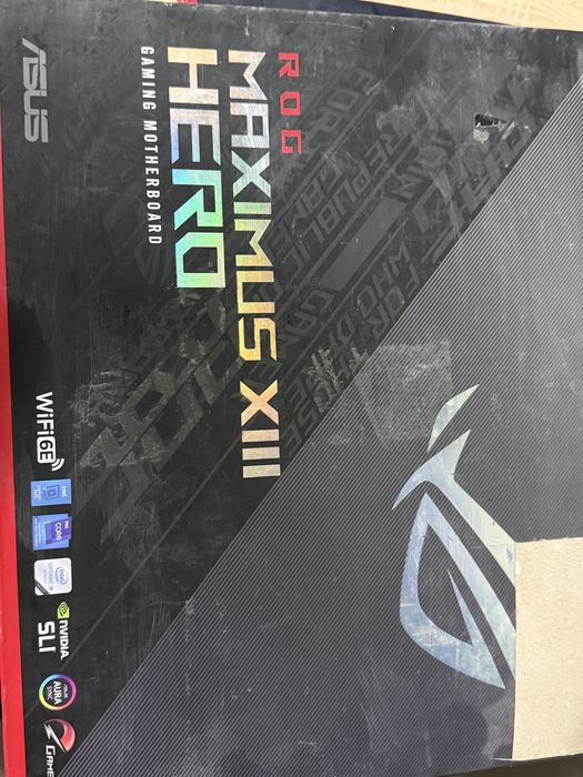 Материнская плата Rog MAXIMUS XIII HERO
