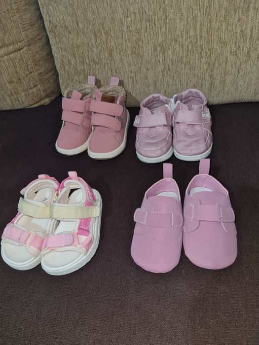 Бебешки обувки различни видове