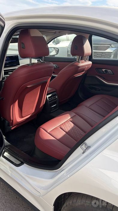 Продается автомобиль BMW i3 40L