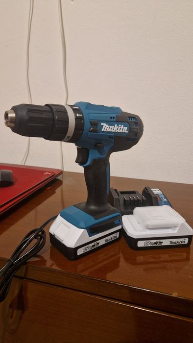 Masina de găurit cu Impact Makita 18v