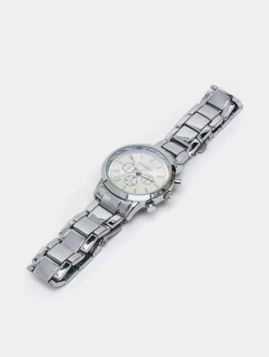 Наручные часы новые