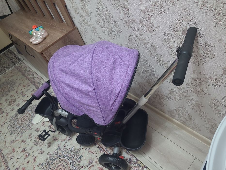 Трёхколёсный велосипед новый