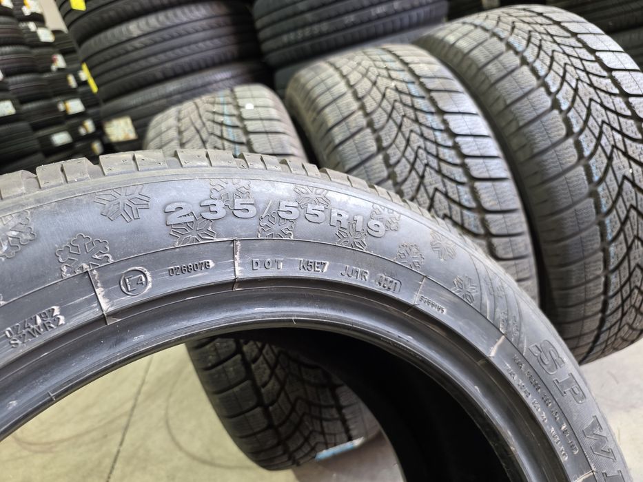 235/55/19 DUNLOP 4бр