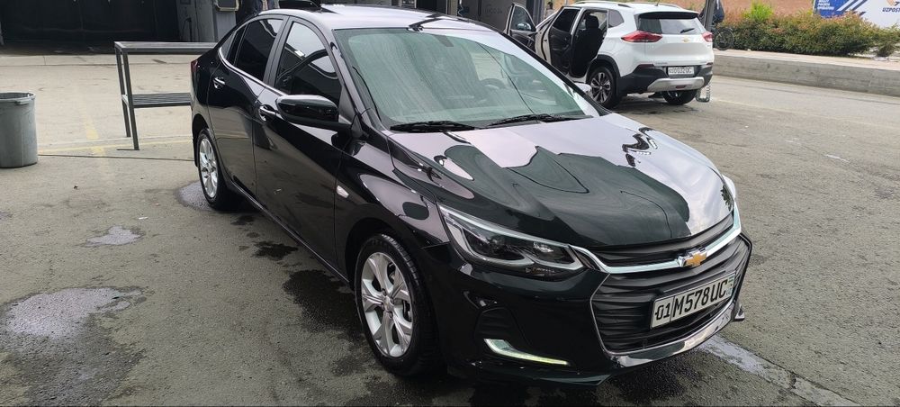 Onix premier 2 turbo