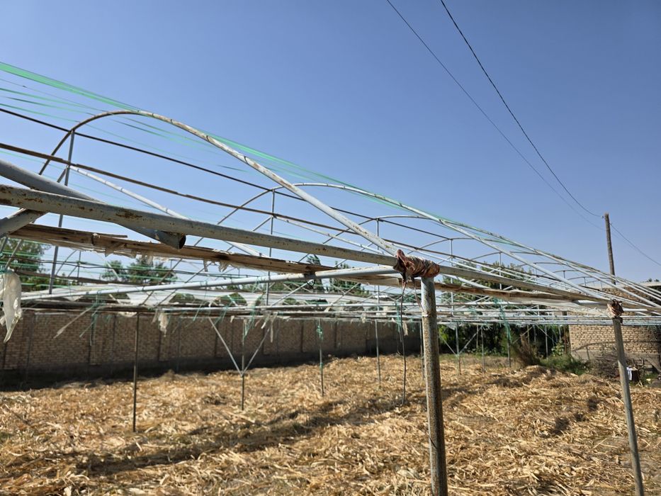 Парник  сотилади тез ва арзон