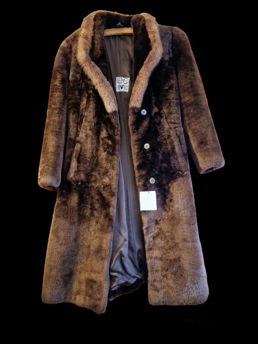 OVEX Haina/ Palton Dama Blana Naturala Mouton Dore MARO NOU