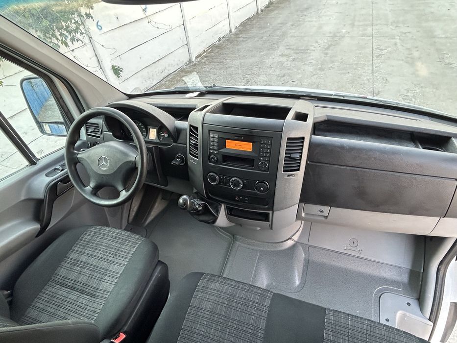Mercedes Sprinter 2.2 Diesel , An 2016 luna 11 , euro 6