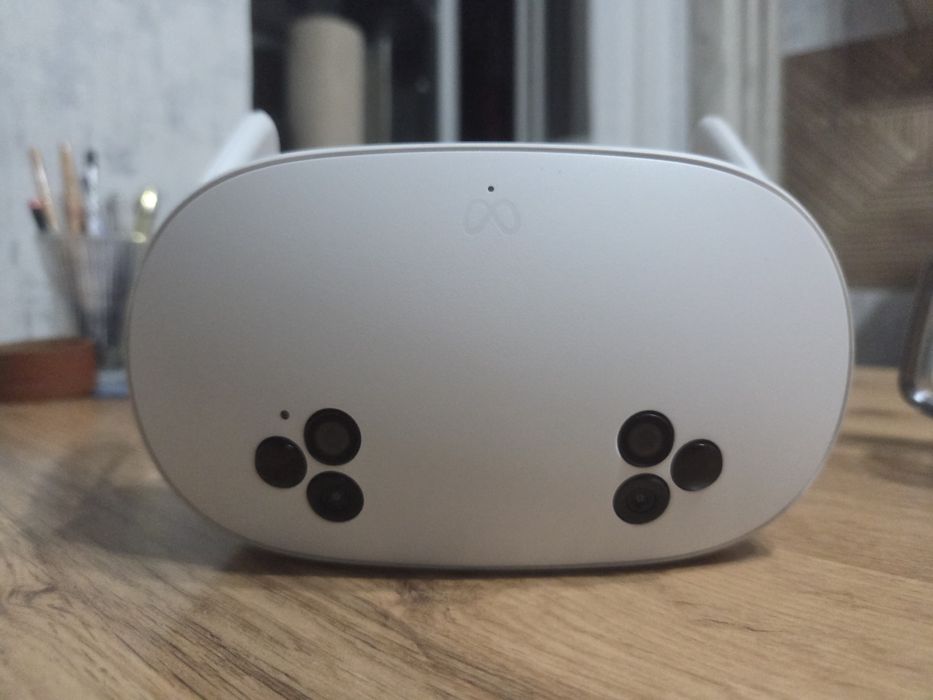 Продам VR очки Meta Quest 3S 128Gb
