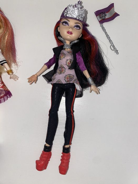 Куклы Ever After High— Эппл Уайт и Рэйвен Квин