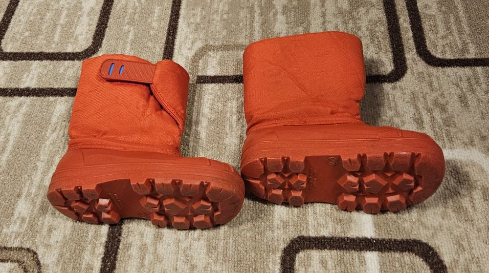 Cizme zăpadă marimea 27