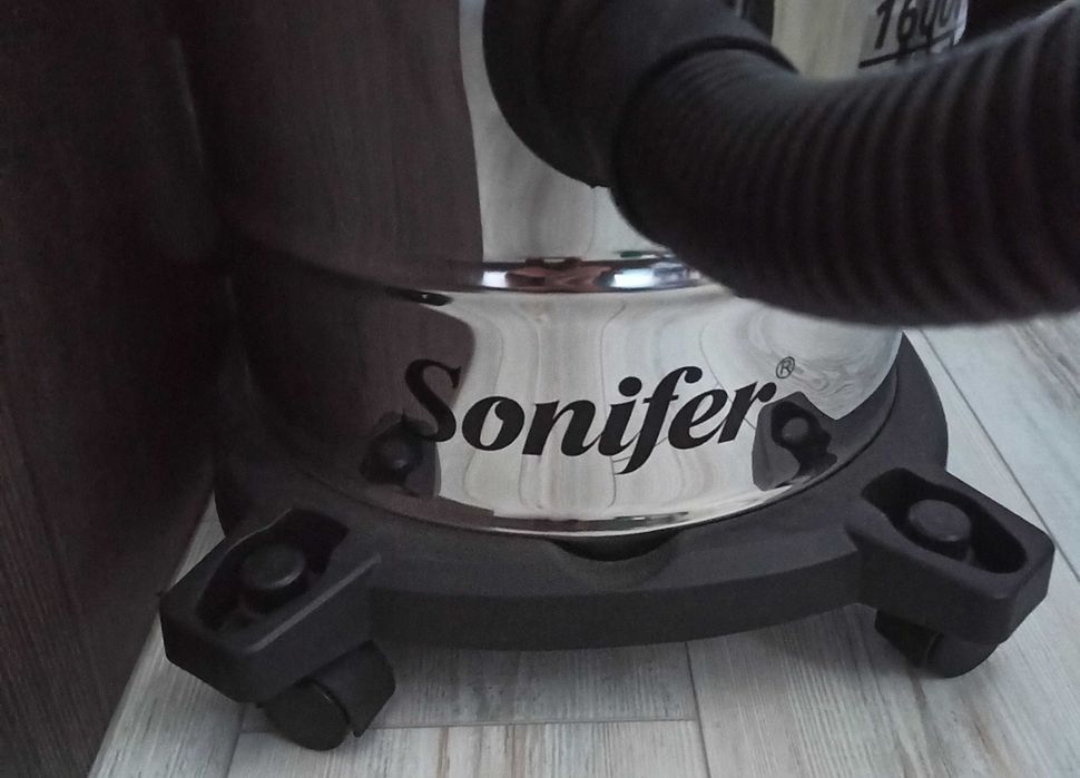 Мощный пылесос Sonifer