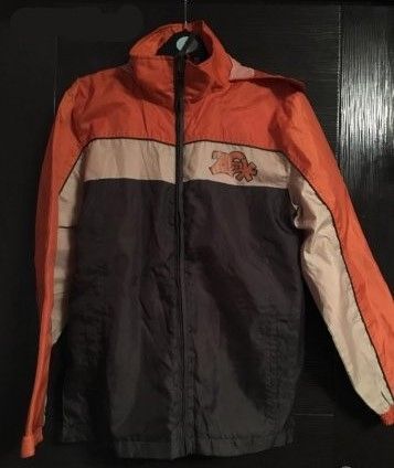Яке ветровка 164 см