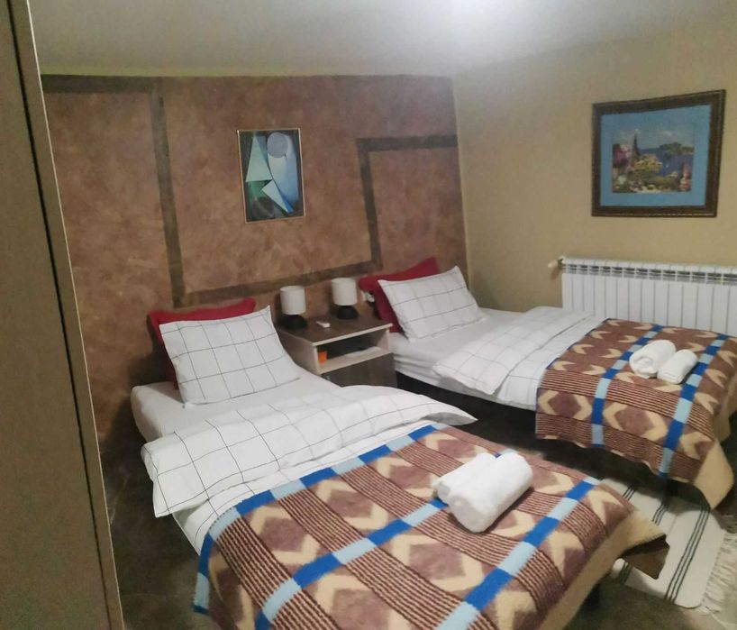 Къща под наем в с Змейово