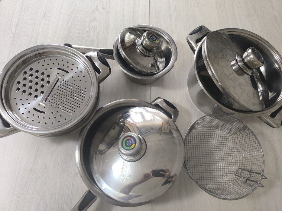 Продам набор кастрюли