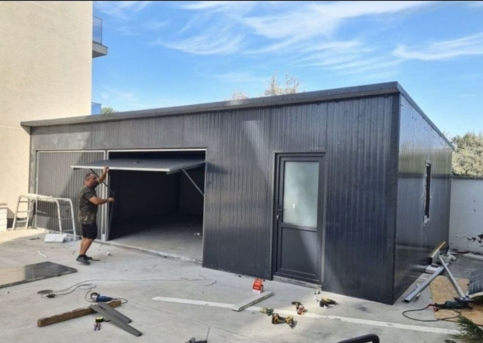 Garaje auto pe structura metalica