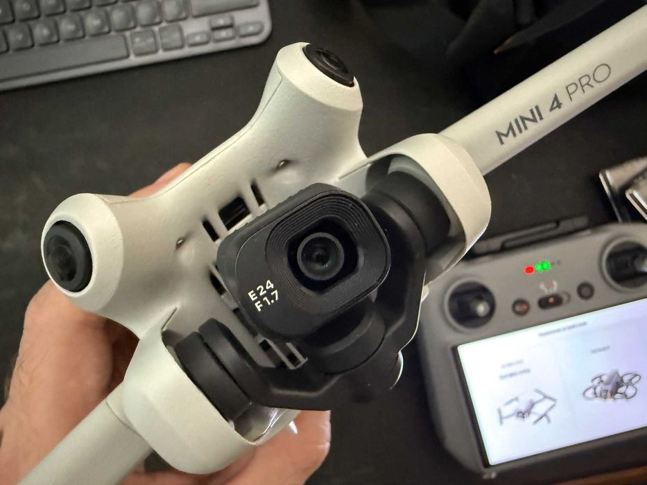 Dji Mini 4 Pro Fly More Combo Plus (Dji RC 2)