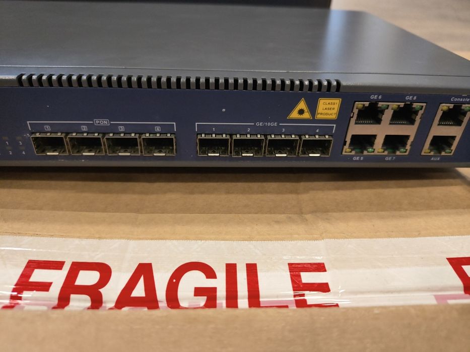 OLT V-SOL V1600D4-DP + 4 module EPON OLT PX20++ – set complet