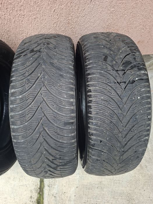 Vând anvelope de iarna Kleber