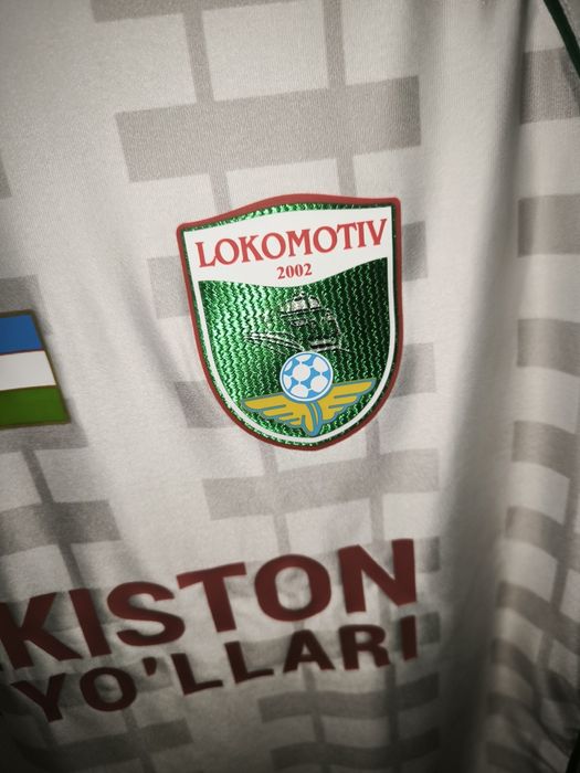 Футбольная форма Yõldoshev