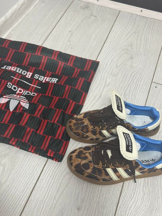 Продам модные  кеды