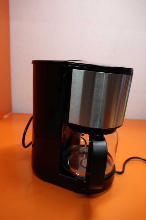 Кафемашина Braun PurShine KF 1500 BK – филтърна кафемашина със стъклена кана С ДЕФЕКТ