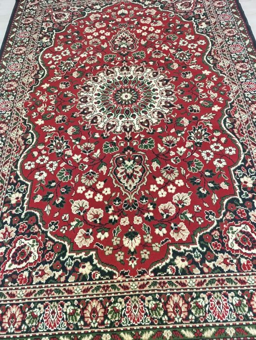 Ковры и ковровые дорожки