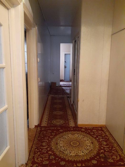 Аренда  2.хонали 2.этаж метро тинчлик оилага берилади