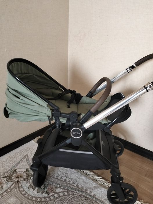 Продам детскую коляску