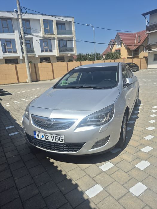 OPEL Astra 2011 — imagine 2