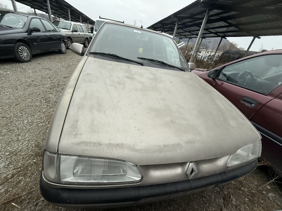 Рено 19 1.8 75 кс 1994 г бензин на части