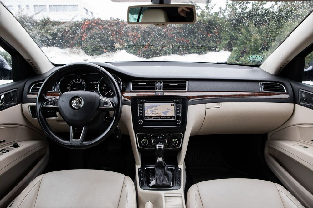 Skoda Superb / 2015 / 2.0 diesel / 170cp / Automata