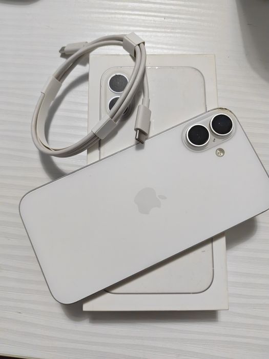iPhone 16 plus 128gb