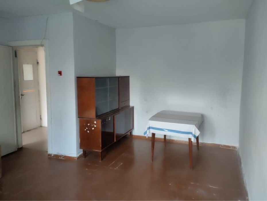 Продается 1 ком Юбилейная 2/5