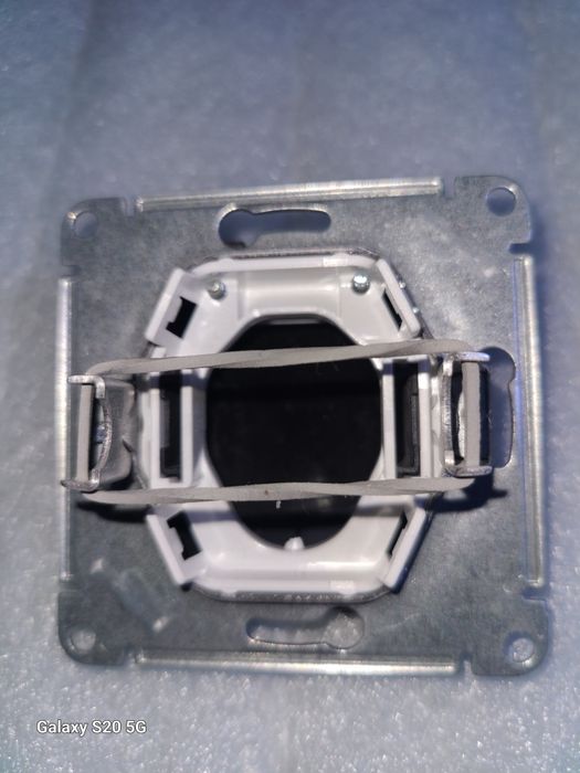 Механизм кабельного отвода