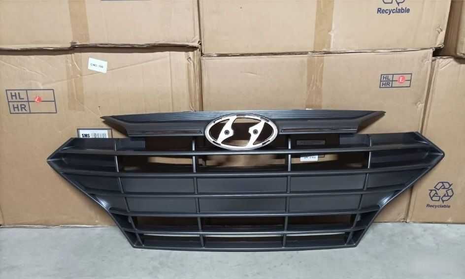 Решетка радиатора (матовая) Hyundai Elantra AD (2018–2020) Jorden