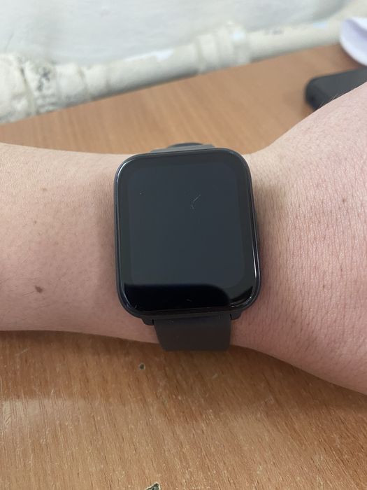 Часы наручные цифровой