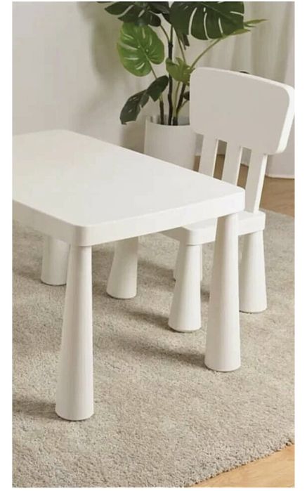 Стол и стул ИКЕА «Маммут»