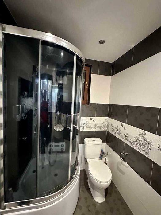 Дава се под наем Четиристаен апартамент в София, Витоша - 120 кв.м за 1100 € - Снимка #10