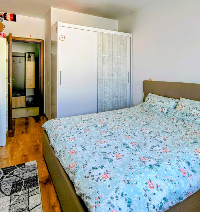 Vând apartament cu 2 camere Militari Residence