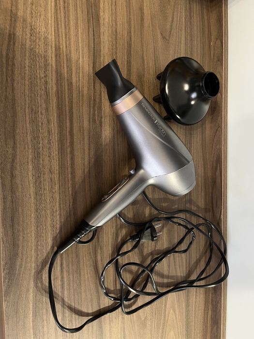 Сешоар Remington Keratin Protect AC8820