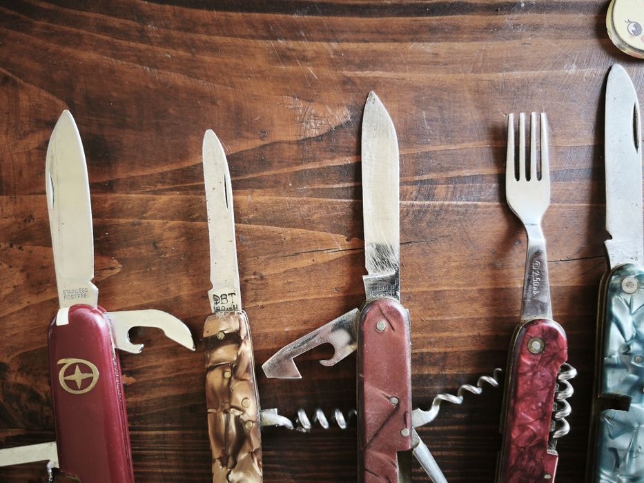 Лот старинни сгъваеми джобни ножове – Ретро / Колекционерски